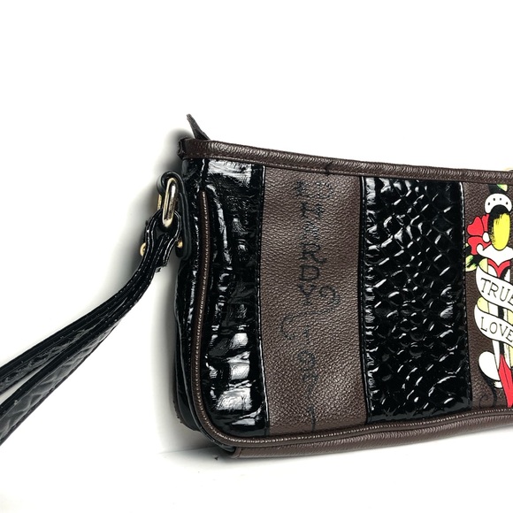 Ed Hardy Clutch - Picture 2 of 11